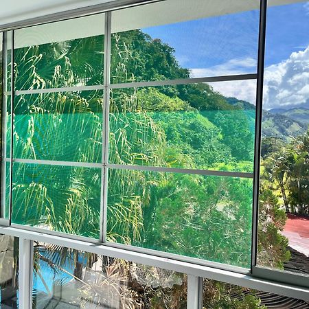 Albergue Turistico Gstir Pozuzo Εξωτερικό φωτογραφία
