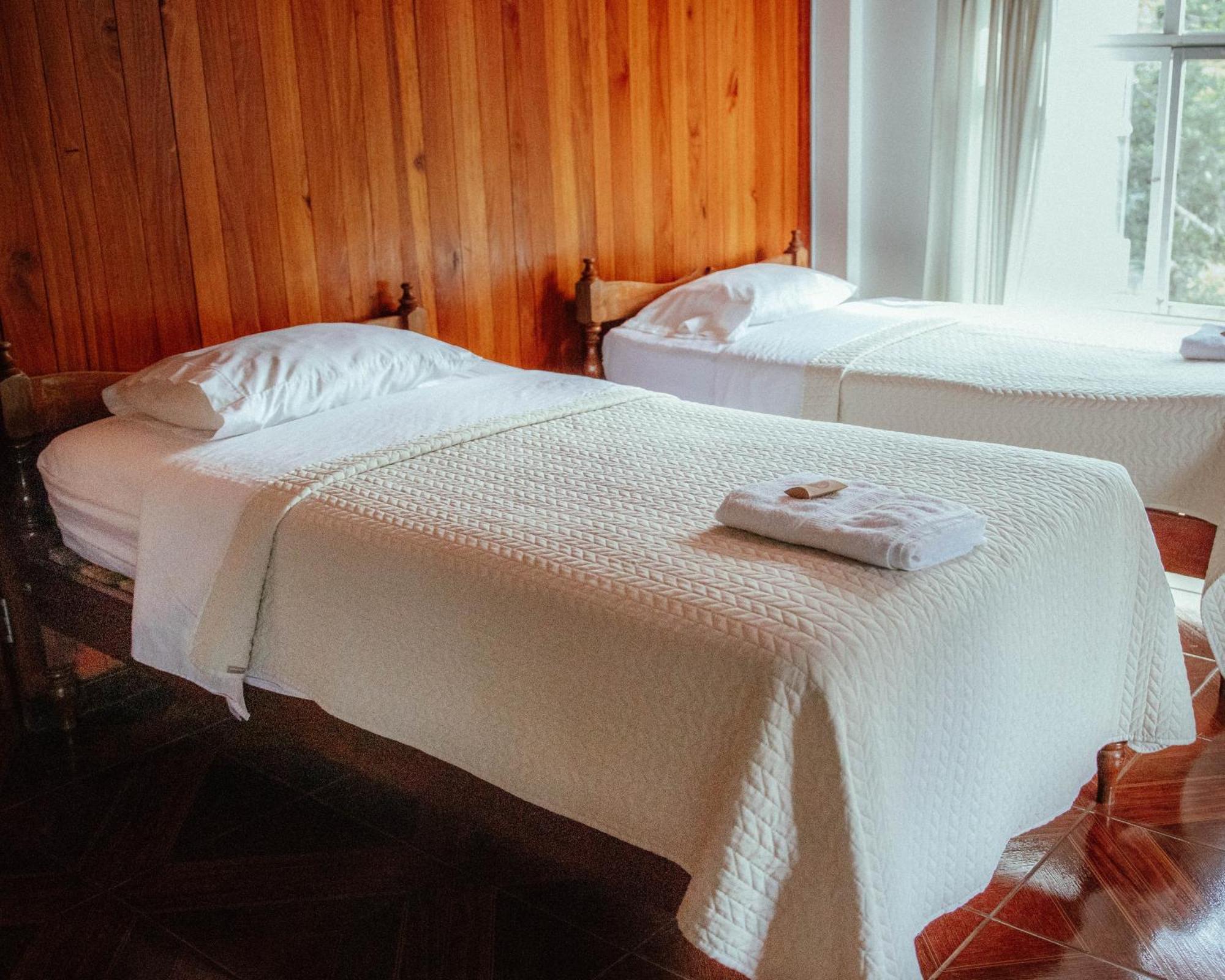 Albergue Turistico Gstir Pozuzo Εξωτερικό φωτογραφία
