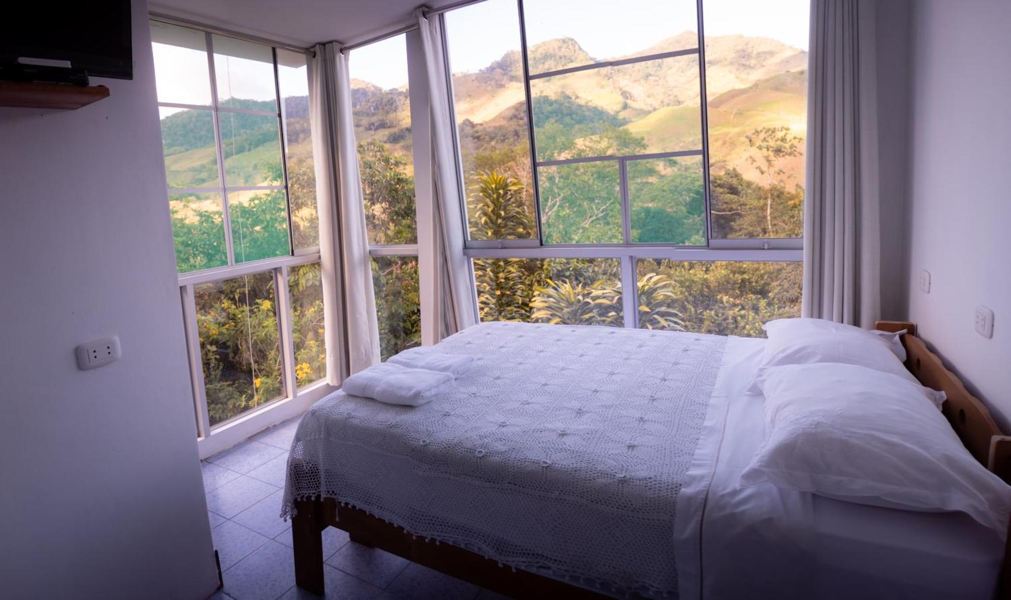 Albergue Turistico Gstir Pozuzo Δωμάτιο φωτογραφία